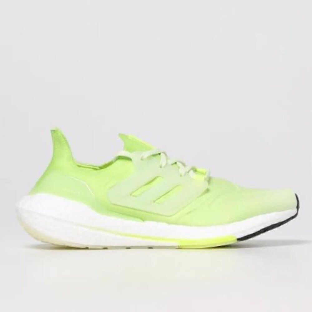 NEW Adidas Ultraboost 22 Running Shoes Men's Sneakers Almost Lime GX5557 US 11.5 - Picture 2 of 11